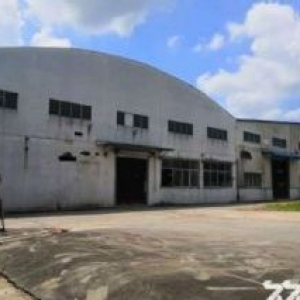 台山有排污指标可办环评现成装修厂房1800平方招租