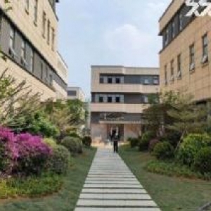 江门现有全新标准厂房出售，红本双证