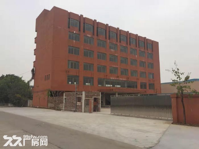 台山台城成熟工业区厂房仓库2200平方招租，现成装修
