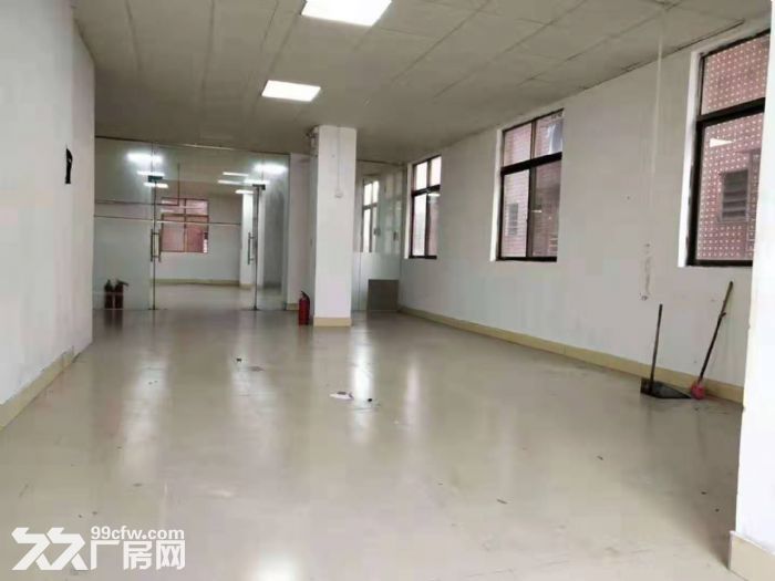 工业新城附近500平方贸易办公型厂房招租，水电现成-图2